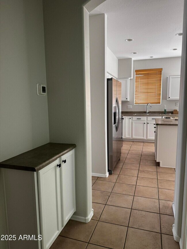 Foto del edificio - 7227 W Judy Lynn Ln
