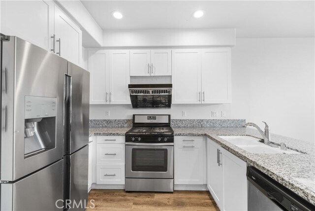 Foto del edificio - 5657 McCulloch Ave
