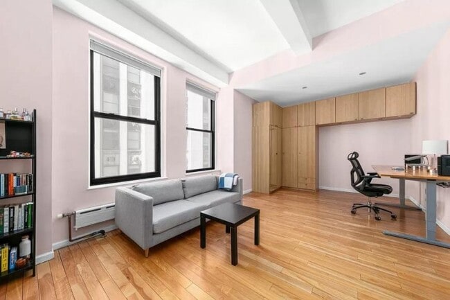 Building Photo - 2 bedroom in New York NY 10004