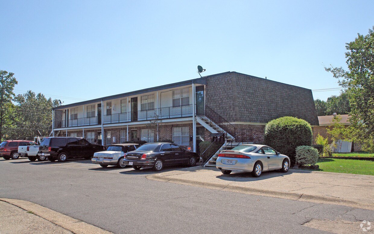 515 Brookside Dr, Little Rock, AR 72205 Apartments in Little Rock, AR