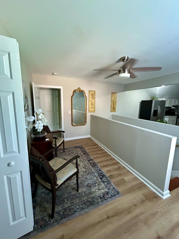 Foto del edificio - 412 Leamington Way