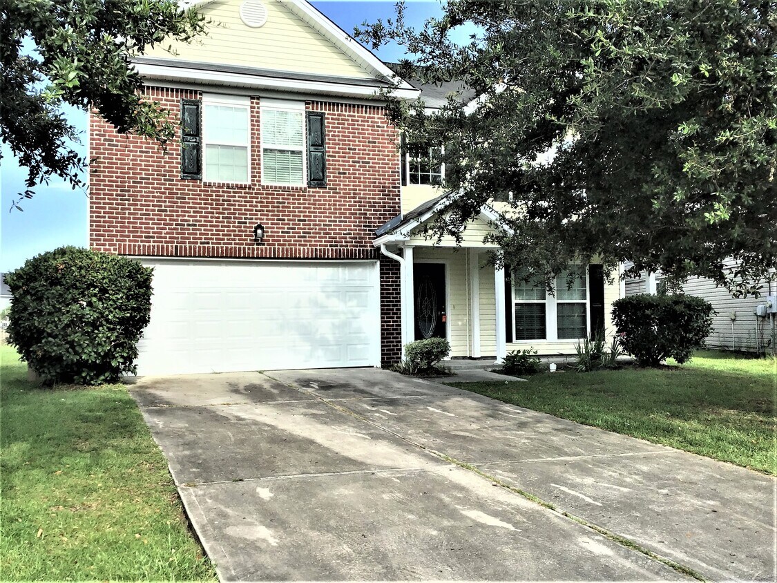 Foto principal - 6 Chestnut Cir