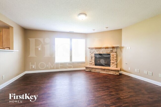 Foto del edificio - 3455 Summer Breeze Ln