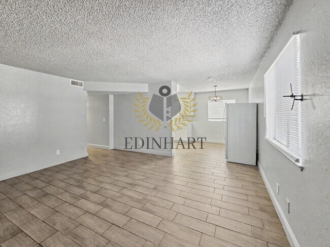 Foto del edificio - 3948 E Woodward Ave