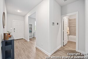 Building Photo - 515 Bella Rosa Trl