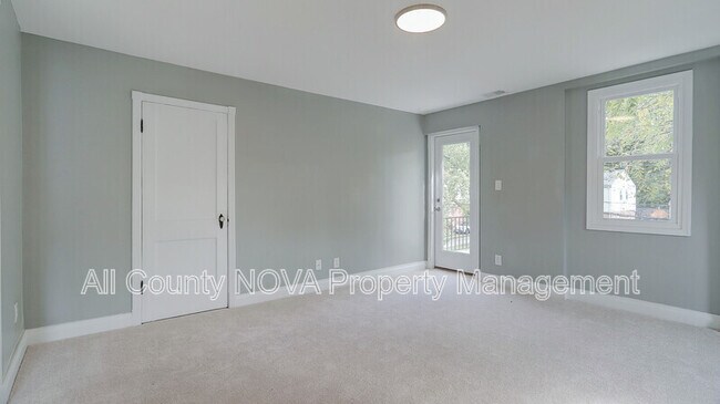 Foto del edificio - 6110 41st Ave