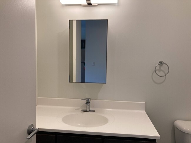 Baño del estudio - 247Pearl