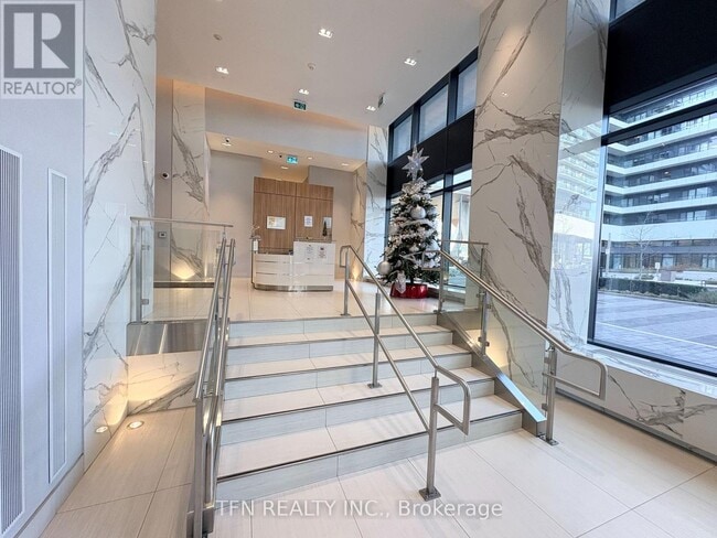 Building Photo - 20 Shore Breeze Dr