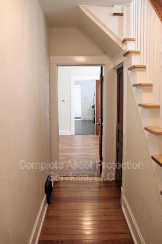 Building Photo - 1406 Kentucky St