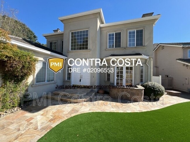 Foto del edificio - 1 Bay Forest Pl