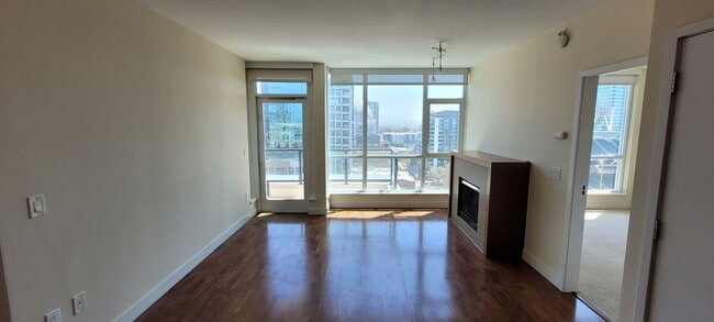 Building Photo - DOWNTOWN / East Village / Petco Park - The...