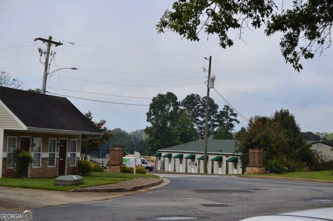 Foto del edificio - 434 WI Pkwy