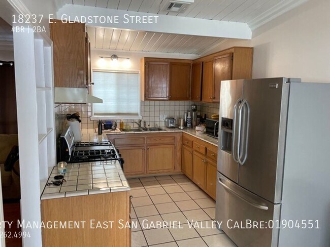 Foto del edificio - 18237 E Gladstone St