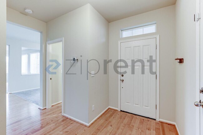 Foto del edificio - 18308 38th Dr SE