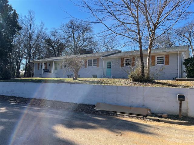 Primary Photo - 1509 4th St Dr NW