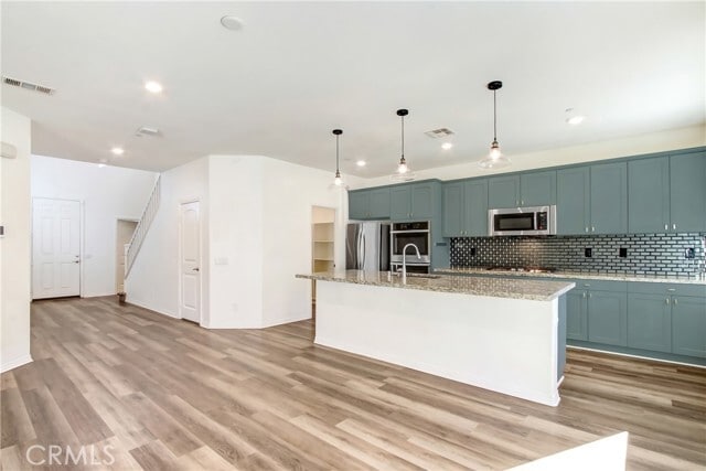 Foto del edificio - 26065 Plumcot Dr