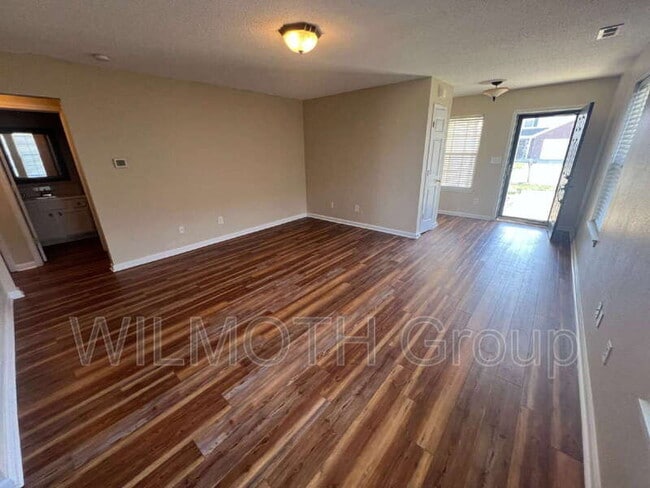 Foto del edificio - 9680 Jackson Way