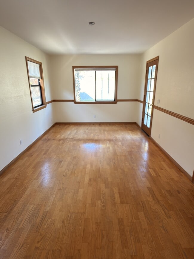 Building Photo - 9062 Stargaze Ave