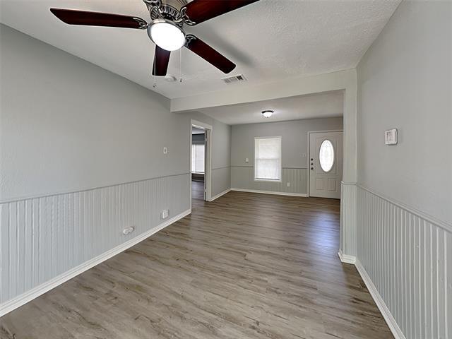 Building Photo - 1405 Granbury St