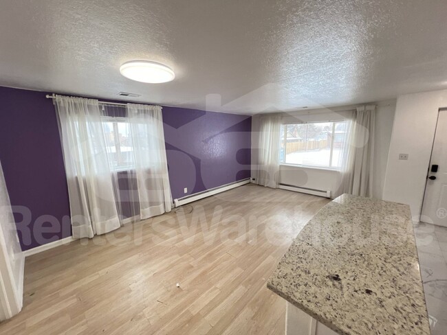 Foto del edificio - 4665 W 6th Ave