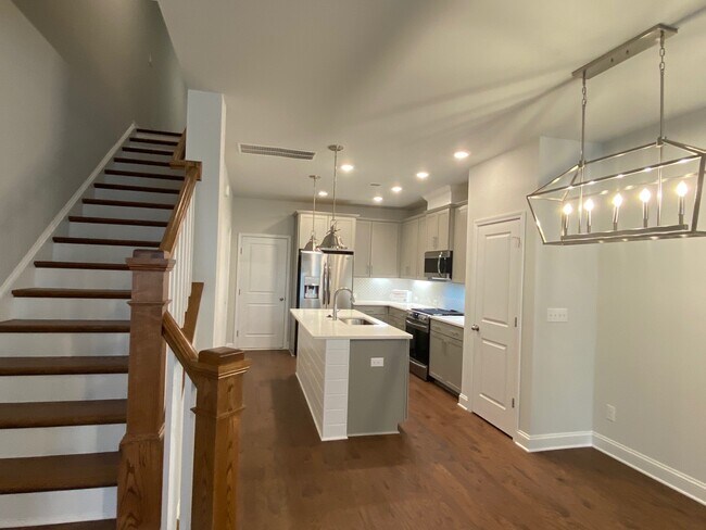 Foto del edificio - 526 Morrows Turnout Way