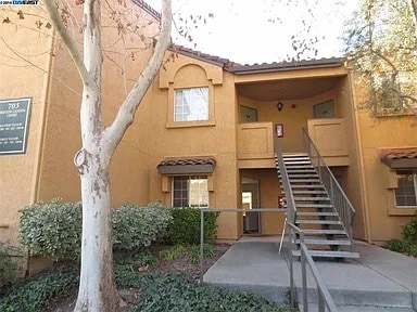 Primary Photo - 705 Watson Canyon Ct