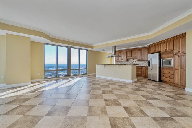 Foto del edificio - 4545 Commerce St