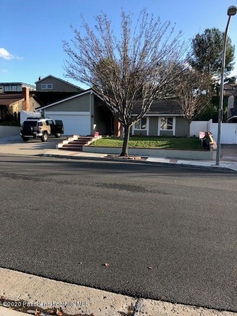 Foto principal - 1950 Chevy Chase Dr