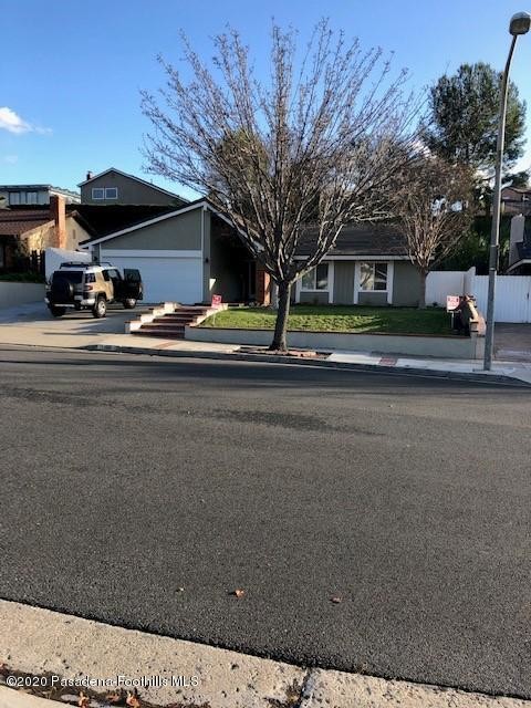 Primary Photo - 1950 Chevy Chase Dr