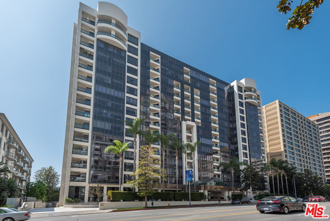 Primary Photo - 10724 Wilshire Blvd