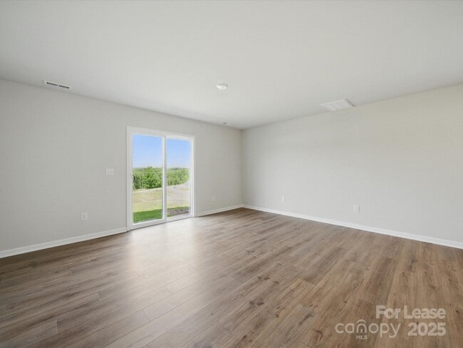 Building Photo - 13300 Hampton Bay Ln