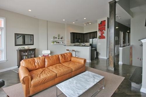 Foto del edificio - 2522 W Chicago Ave