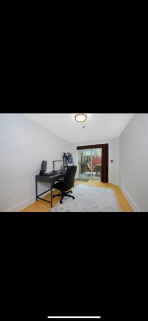 Foto del edificio - 833 Willow Ave