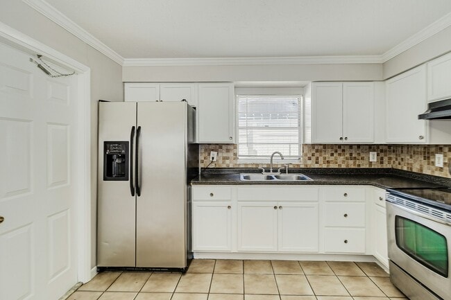 Photo - 8727 N 50th St Apartment