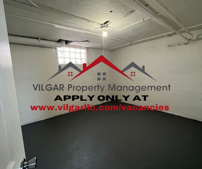 Foto del edificio - 3 - bedroom, 2 bonus rooms, 1 bath house i...