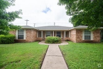 Building Photo - 1056 Cottonwood Trail