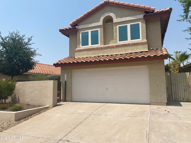 Foto del edificio - 4110 E Mountain Vista Dr