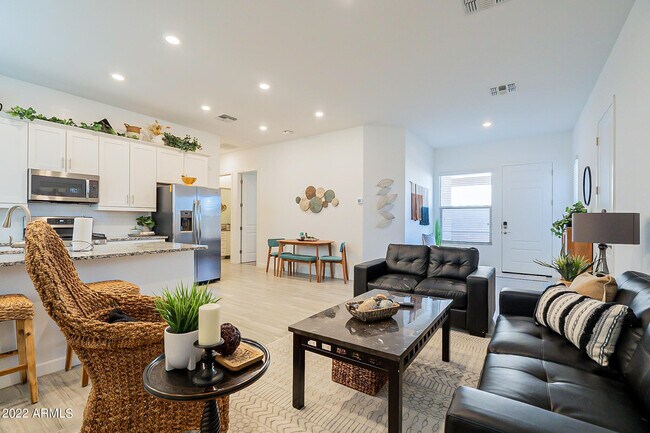 Building Photo - 22327 E Desert Spoon Dr