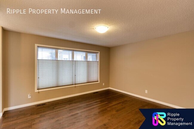 Photo du bâtiment - Modern 2 Beds+ Loft, 2.5 Baths TownHouse |...