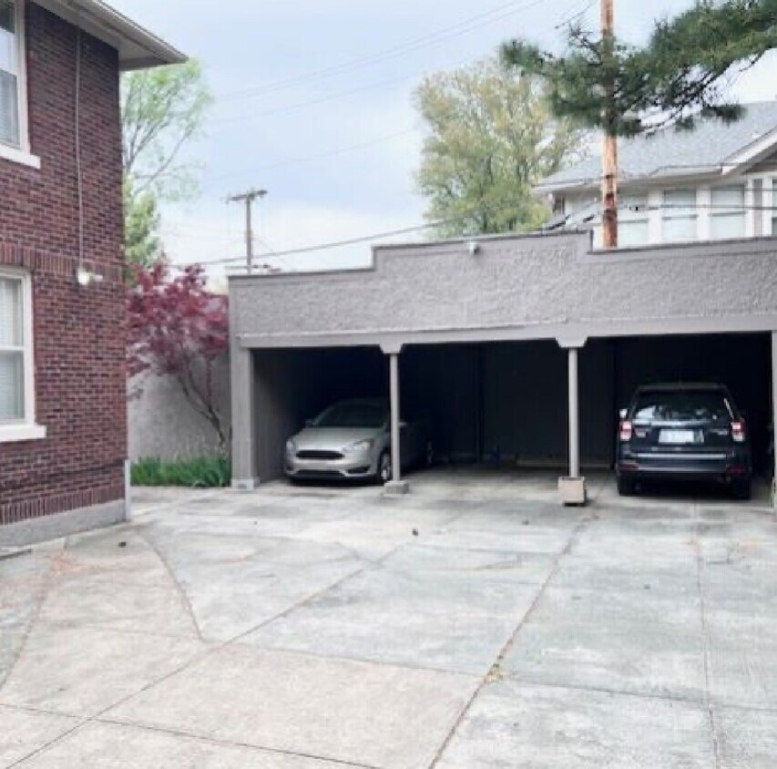 Foto del edificio - Harbert Court Apartments - Central Gardens