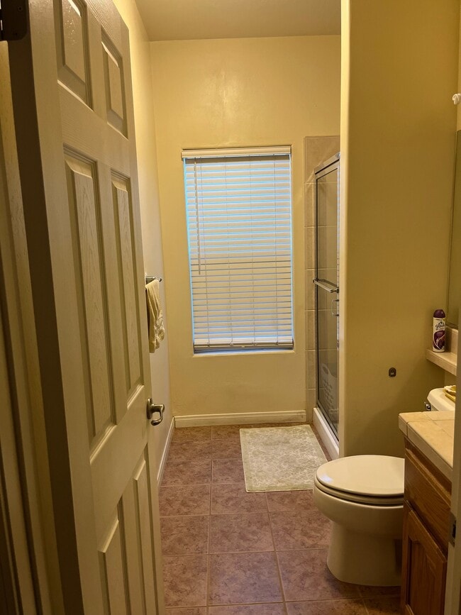 Building Photo - 15214 Oakencroft Dr