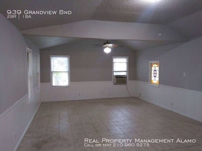 Foto del edificio - 939 Grandview Bnd