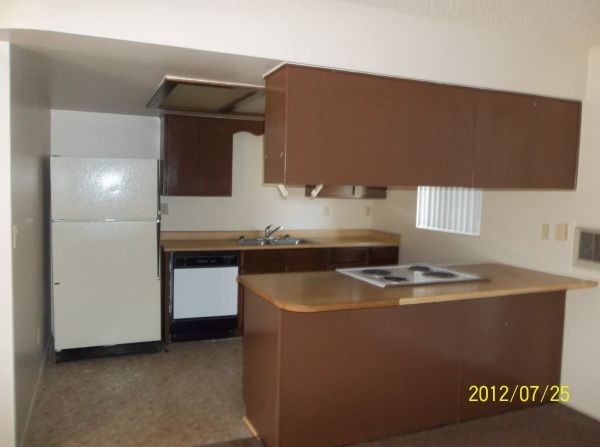 Building Photo - 8700 E Sommer Dr