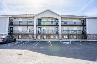 Building Photo - 909 N 500 W