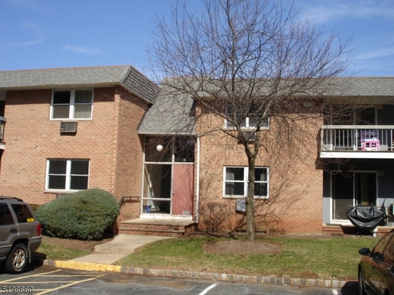 807 Eves Dr, Hillsborough Township, NJ 08844 Condo for Rent in