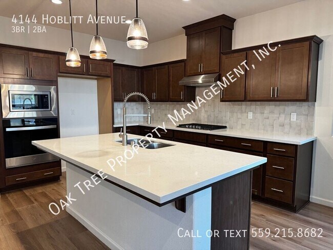 Foto del edificio - 4144 Hoblitt Ave