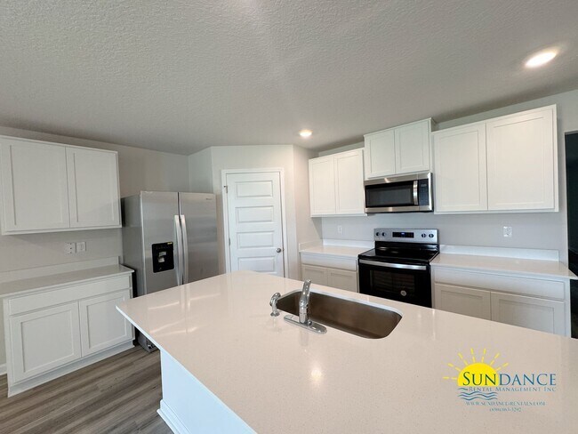 Foto del edificio - Be the First to Live in This Beautiful Bra...