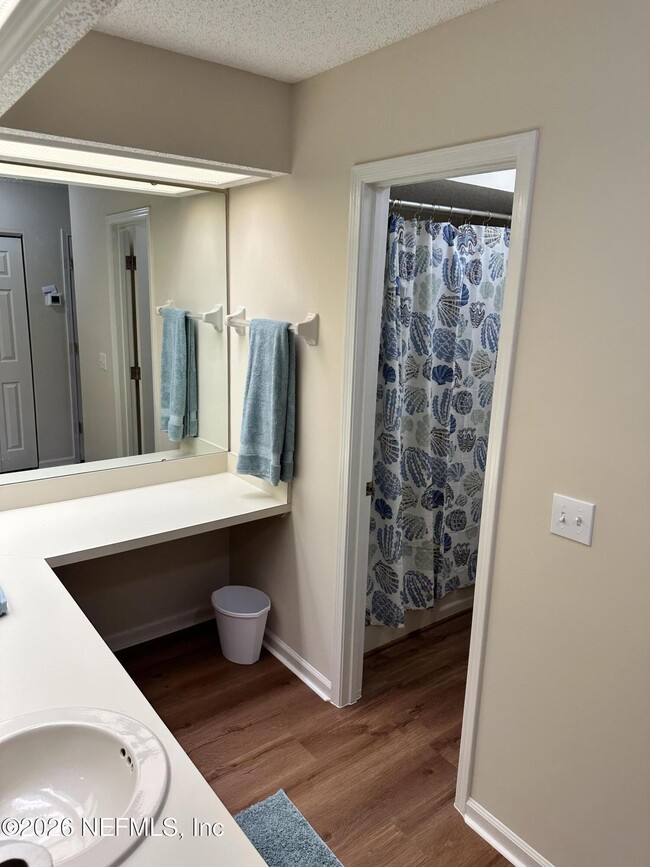 Building Photo - 3616 Magnolia Point Blvd