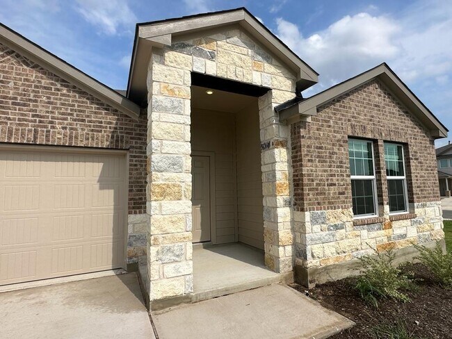 Building Photo - 100 River Rise Rd