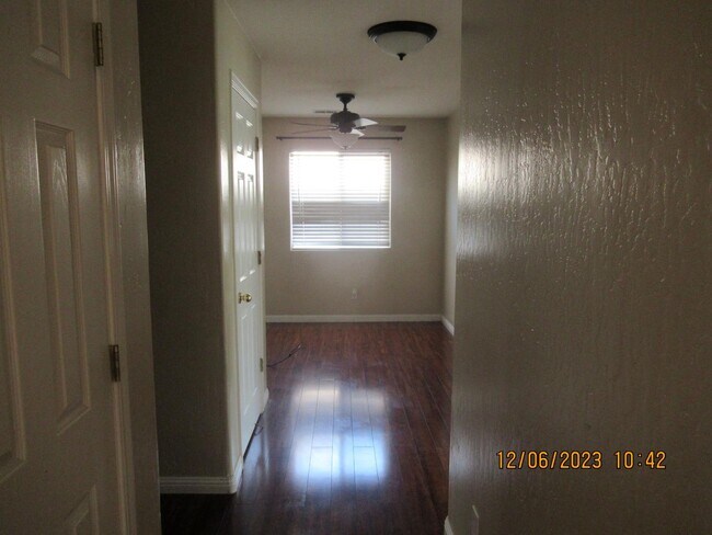 Building Photo - 1244 Holt Ave